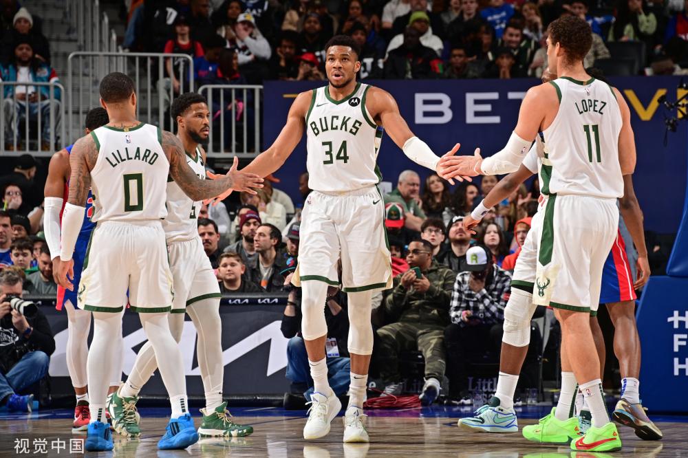 相比之下 相比之下